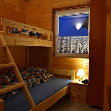 Letnia Przystan Lodge Rusinowo (Slawno)