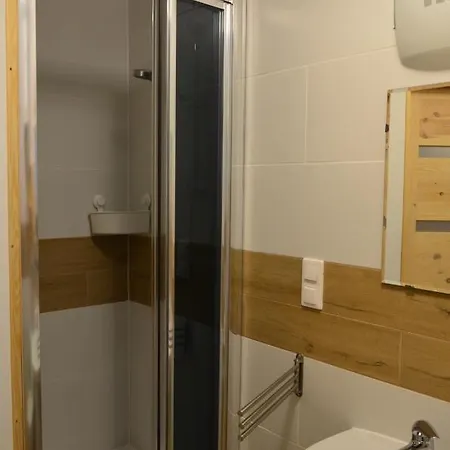 Letnia Przystan Lodge