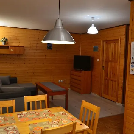 Letnia Przystan Lodge *