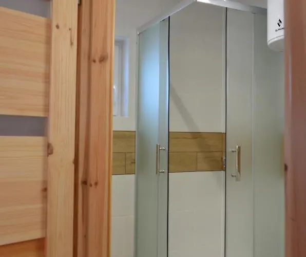 Letnia Przystan Jaktstuga